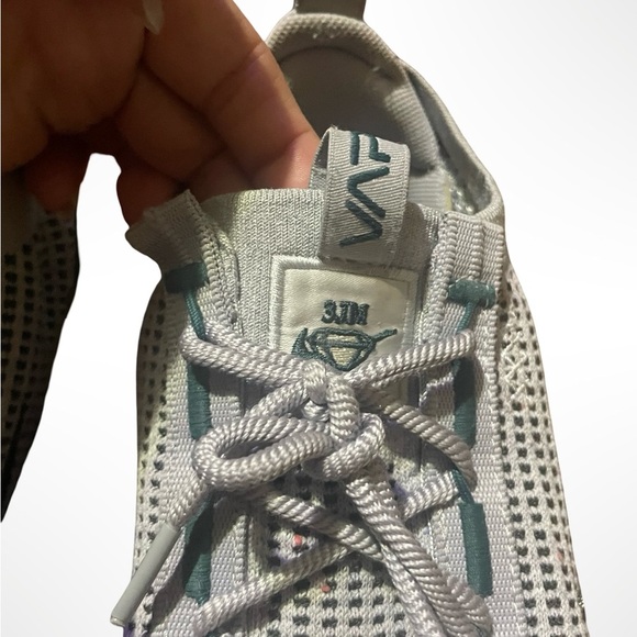 Nike vapormax SE 2021 flyknit men’s running shoes size 10 - Picture 2 of 6